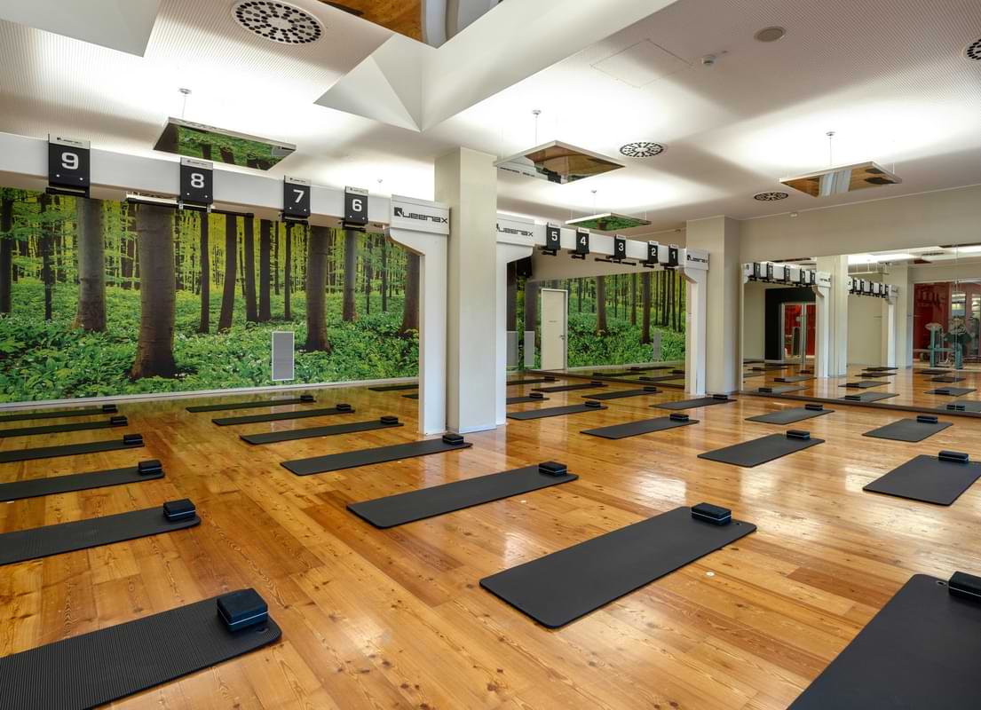 Studio Yoga