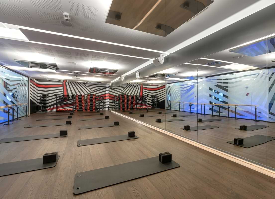 Studio Yoga