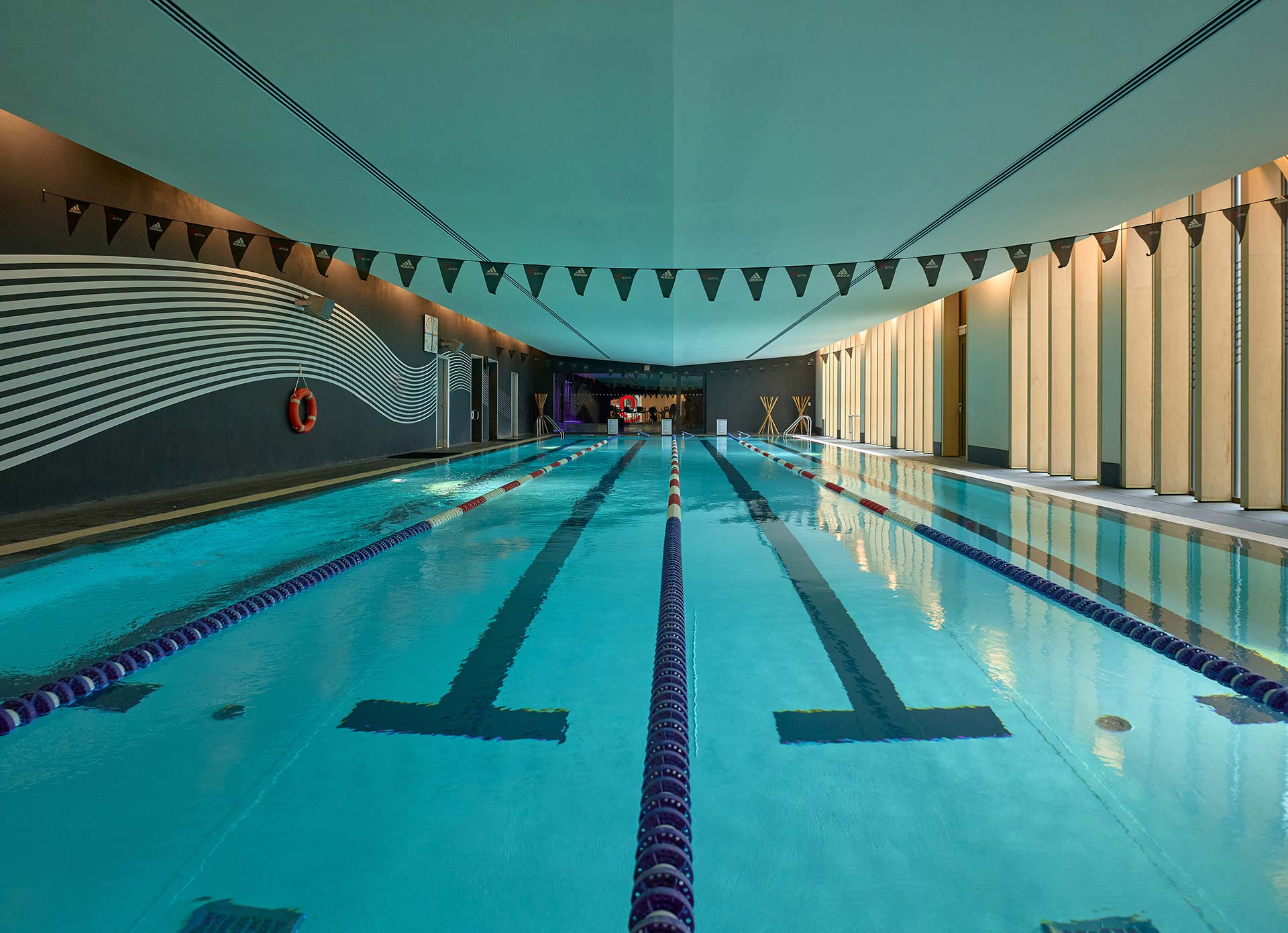 Piscina