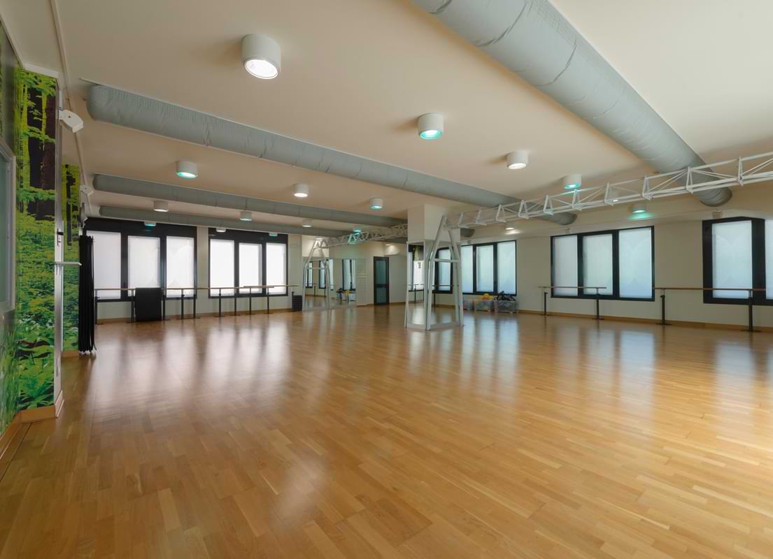 Studio Yoga