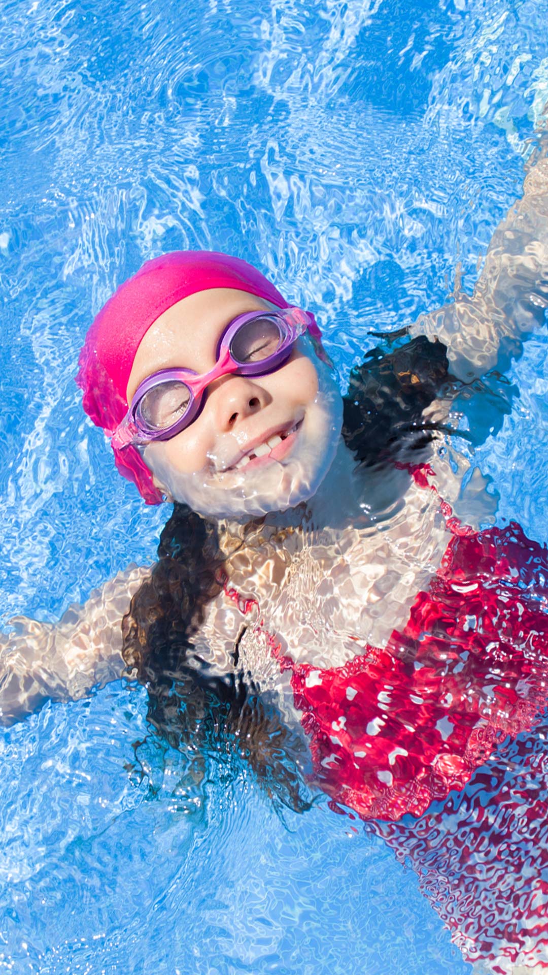 <div style="color:#ffffff;">KIDS <br>SUMMER CAMP<br>2026</div>
